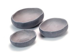 Rustika skålar av sten 3st.